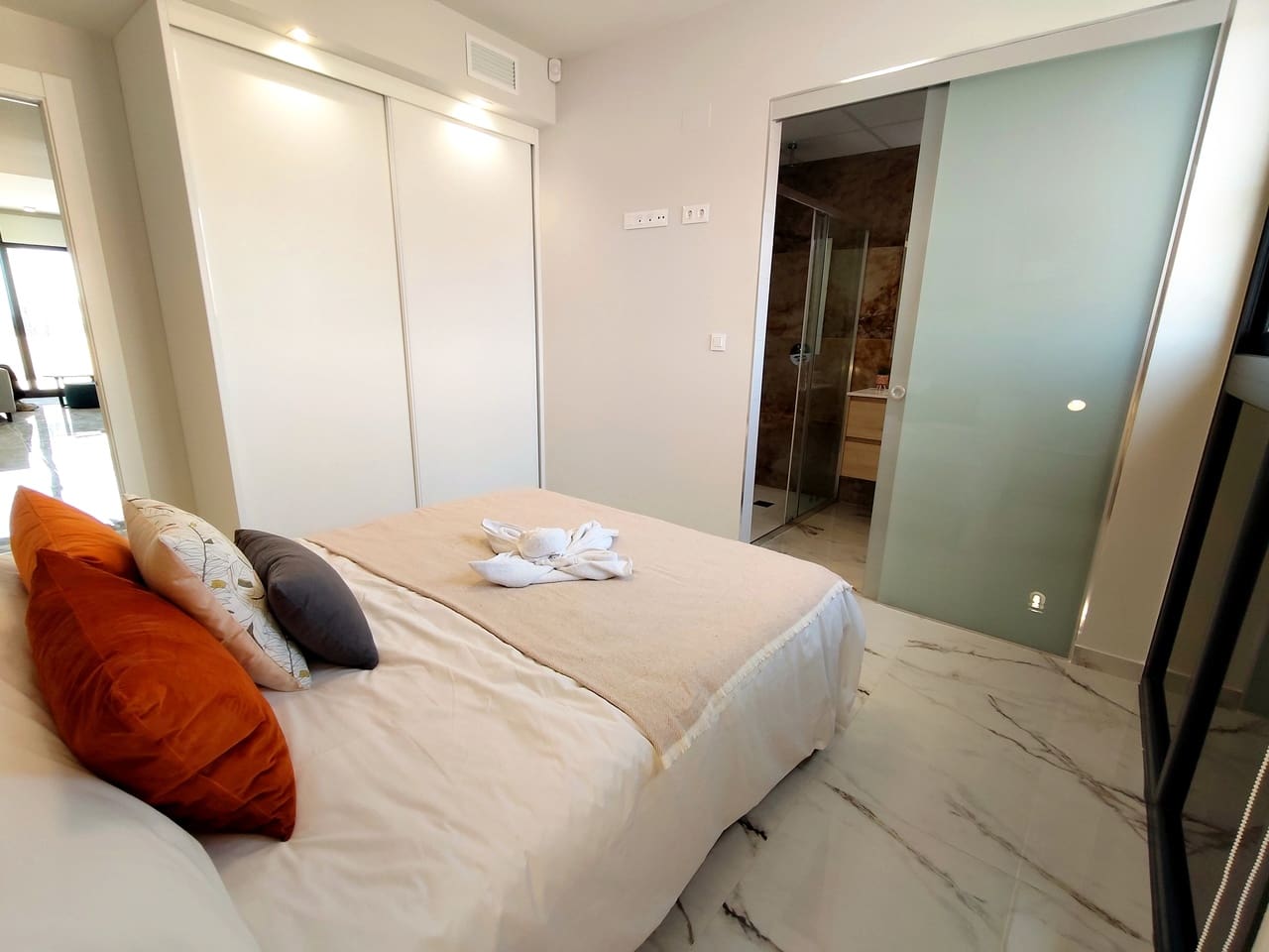 2 soverom Penthouse til salgs i Ciudad Quesada med svømmebasseng garasje - € 342 000 (Ref: 9963551)