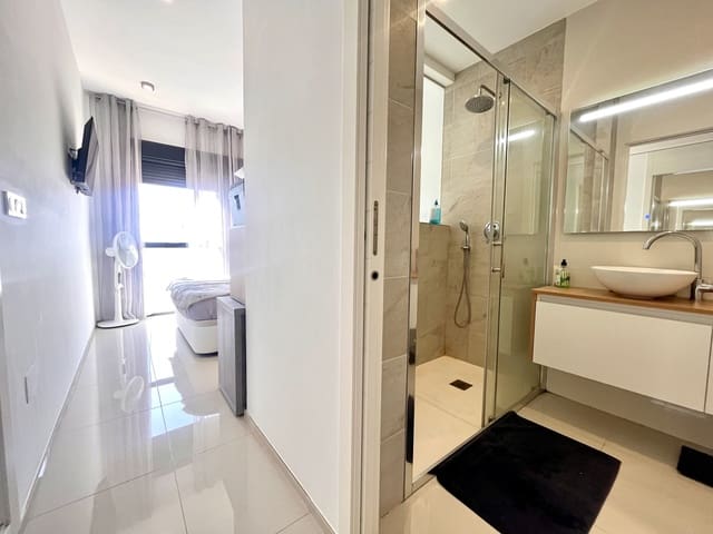 3 soveværelse Lejlighed til salg i La Zenia, Orihuela med swimmingpool garage - € 299.950 (Ref: 9971447)