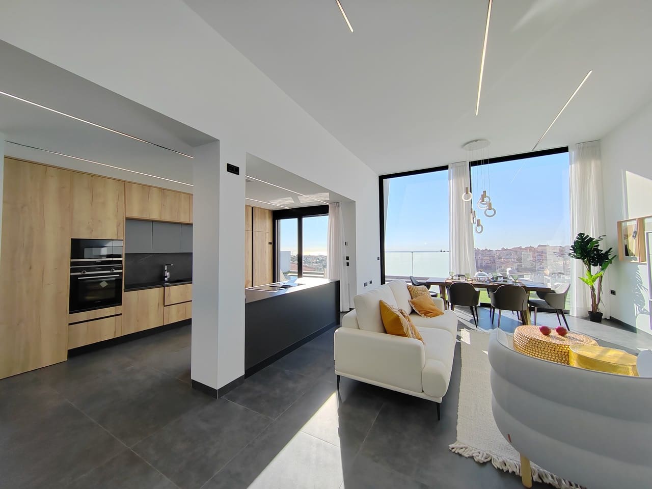 3 soveværelse Villa til salg i Los Balcones med swimmingpool garage - € 650.000 (Ref: 9971457)
