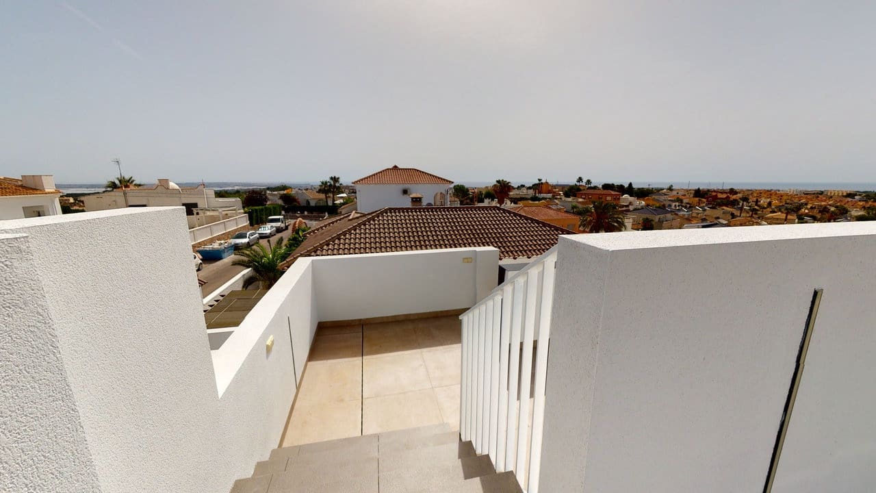 3 soveværelse Villa til salg i Los Balcones med swimmingpool garage - € 650.000 (Ref: 9971457)