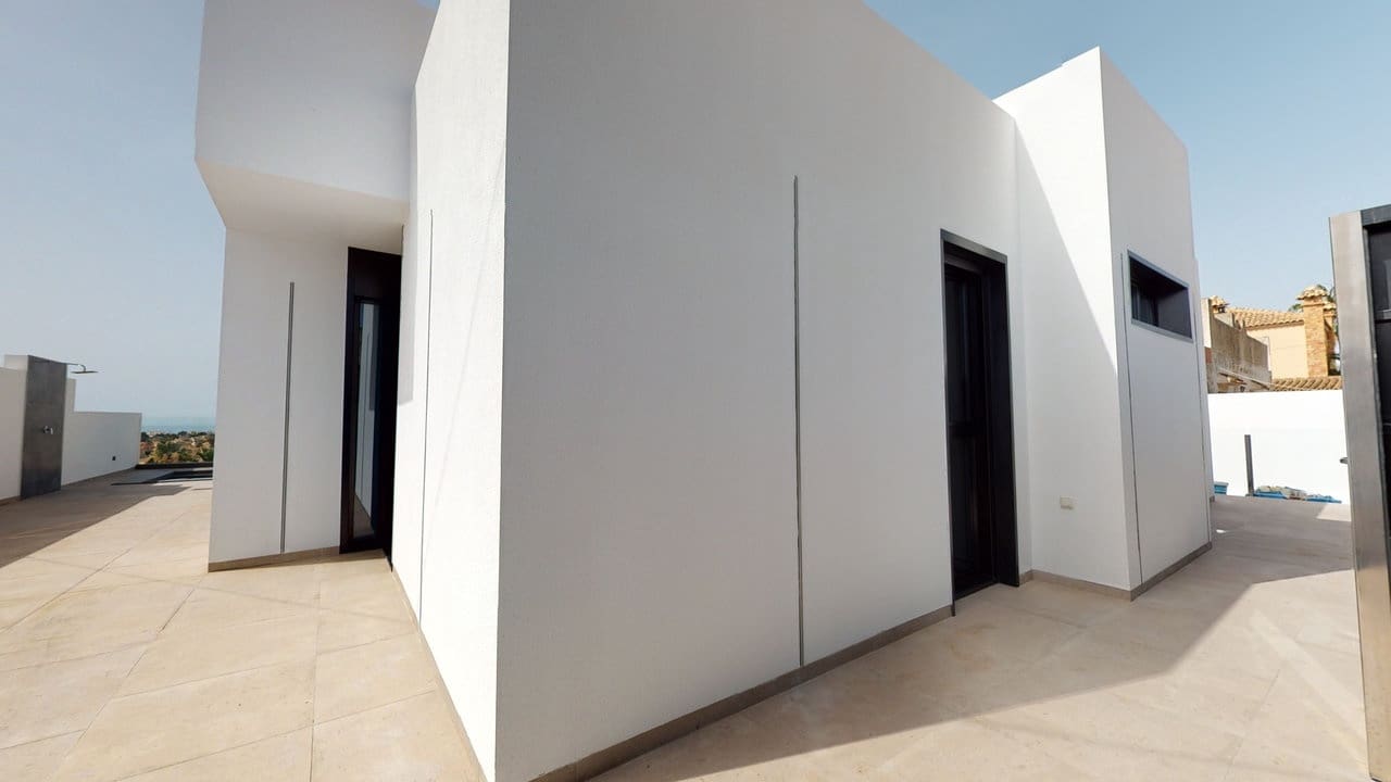 3 soveværelse Villa til salg i Los Balcones med swimmingpool garage - € 650.000 (Ref: 9971457)
