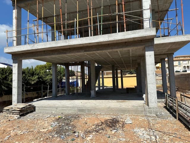 4 soveværelse Villa til salg i La Zenia, Orihuela med swimmingpool garage - € 1.700.000 (Ref: 9971458)