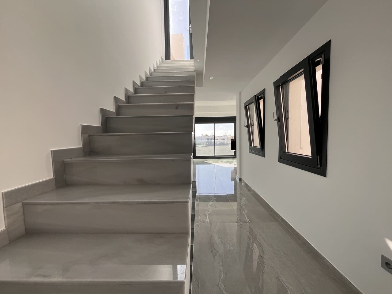 3 Zimmer Villa zu verkaufen in San Pedro del Pinatar mit Pool Garage - 425.000 € (Ref: 9971462)