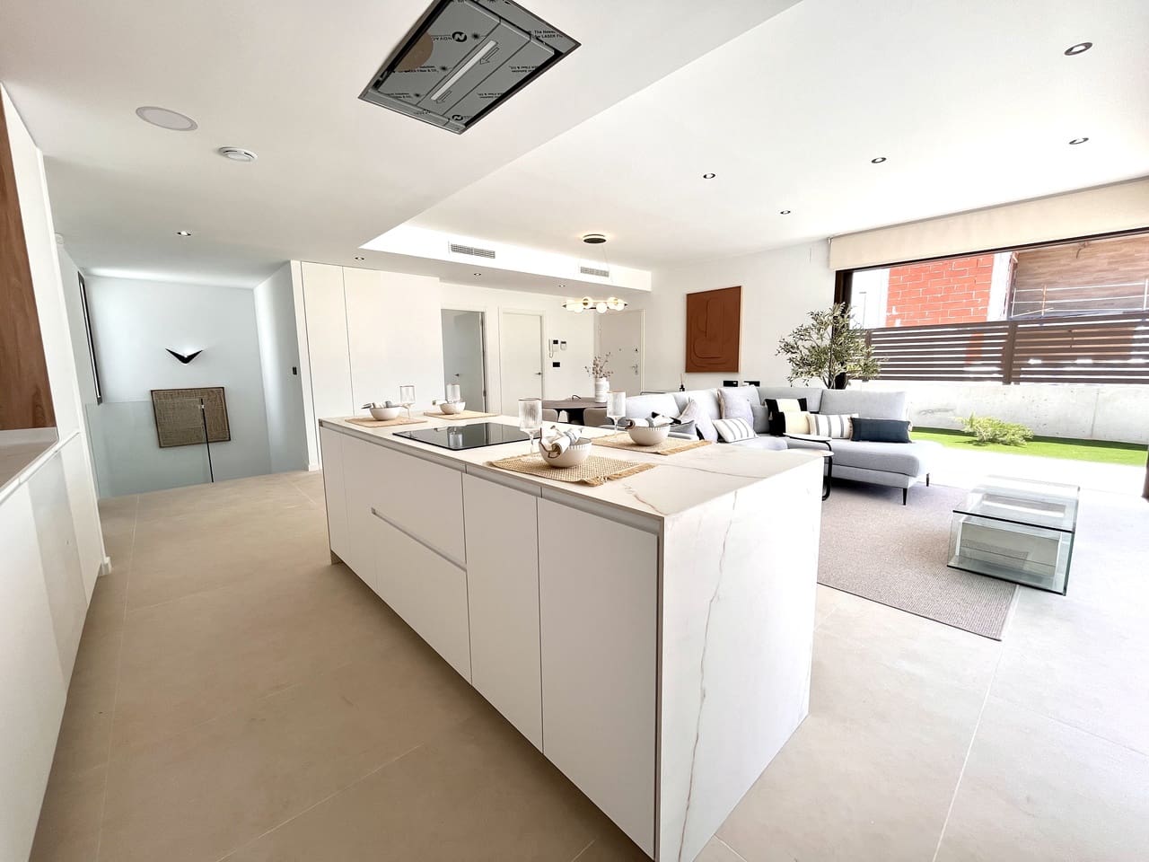 4 soverom Villa til salgs i Los Alcazares med svømmebasseng garasje - € 685 000 (Ref: 9971466)