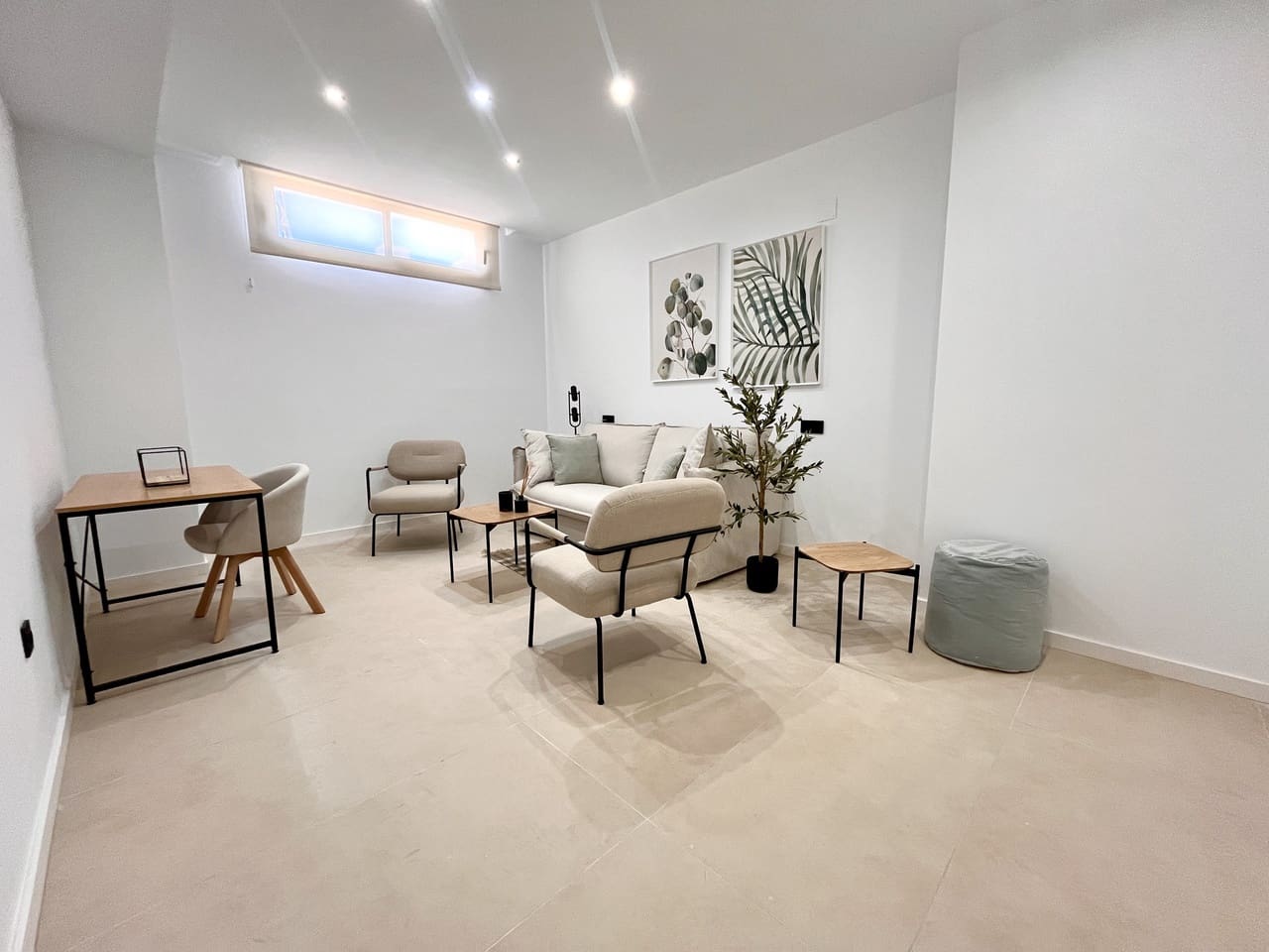 4 soverom Villa til salgs i Los Alcazares med svømmebasseng garasje - € 685 000 (Ref: 9971466)