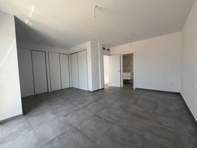 4 soveværelse Villa til salg i Gran Alacant, Santa Pola med swimmingpool - € 615.000 (Ref: 9971467)