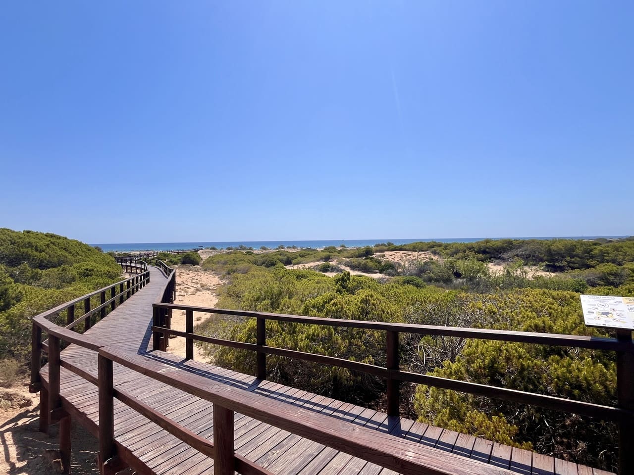 4 soveværelse Villa til salg i Gran Alacant med swimmingpool - € 615.000 (Ref: 9971467)