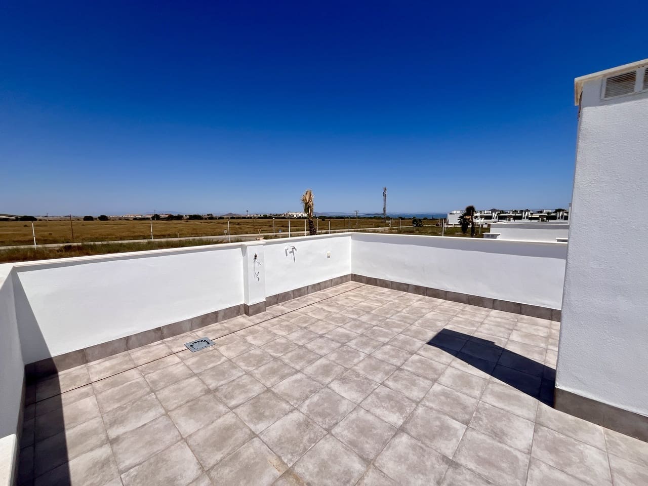 3 soveværelse Villa til salg i Mar de Cristal med swimmingpool - € 549.000 (Ref: 9971469)