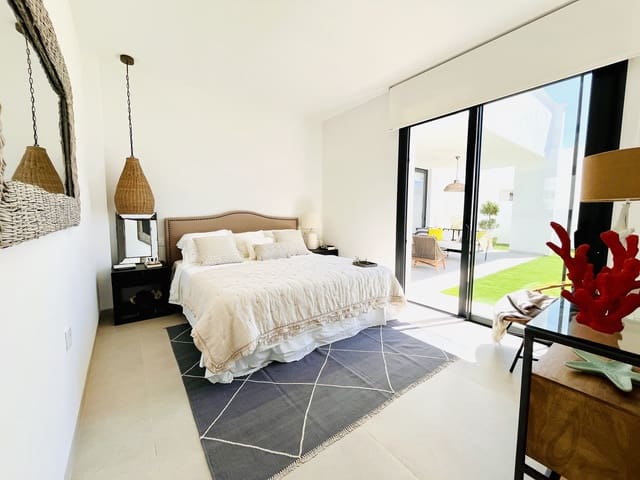 3 soveværelse Villa til salg i Mar de Cristal, Cartagena med swimmingpool - € 549.000 (Ref: 9971469)