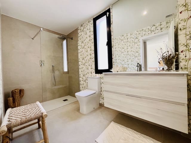3 soveværelse Villa til salg i Mar de Cristal, Cartagena med swimmingpool - € 549.000 (Ref: 9971469)