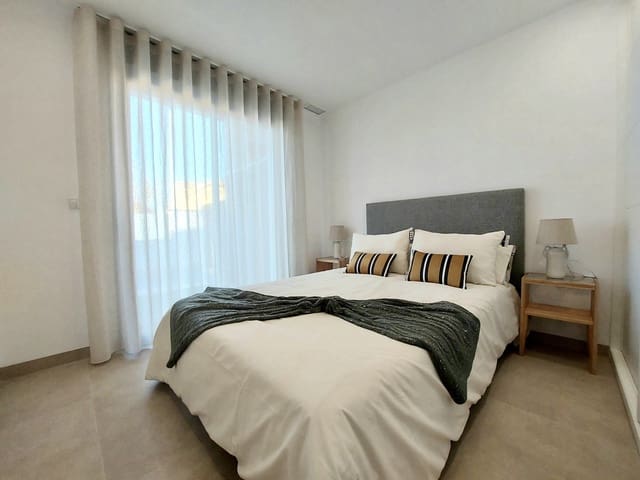 3 slaapkamer Huis te koop in San Pedro del Pinatar ciudad, San Pedro del Pinatar met zwembad - € 419.900 (Ref: 9971470)