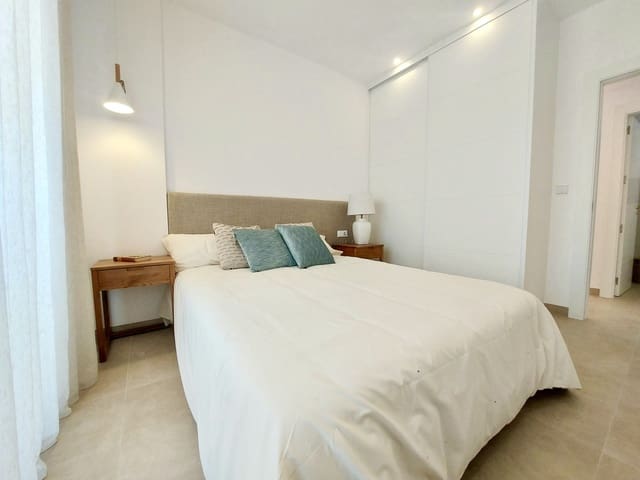 3 slaapkamer Huis te koop in San Pedro del Pinatar ciudad, San Pedro del Pinatar met zwembad - € 419.900 (Ref: 9971470)