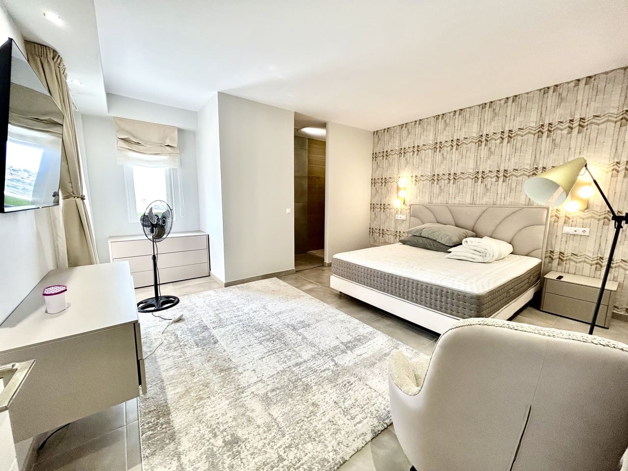 4 soveværelse Villa til salg i Ciudad Quesada med swimmingpool garage - € 925.000 (Ref: 9983977)