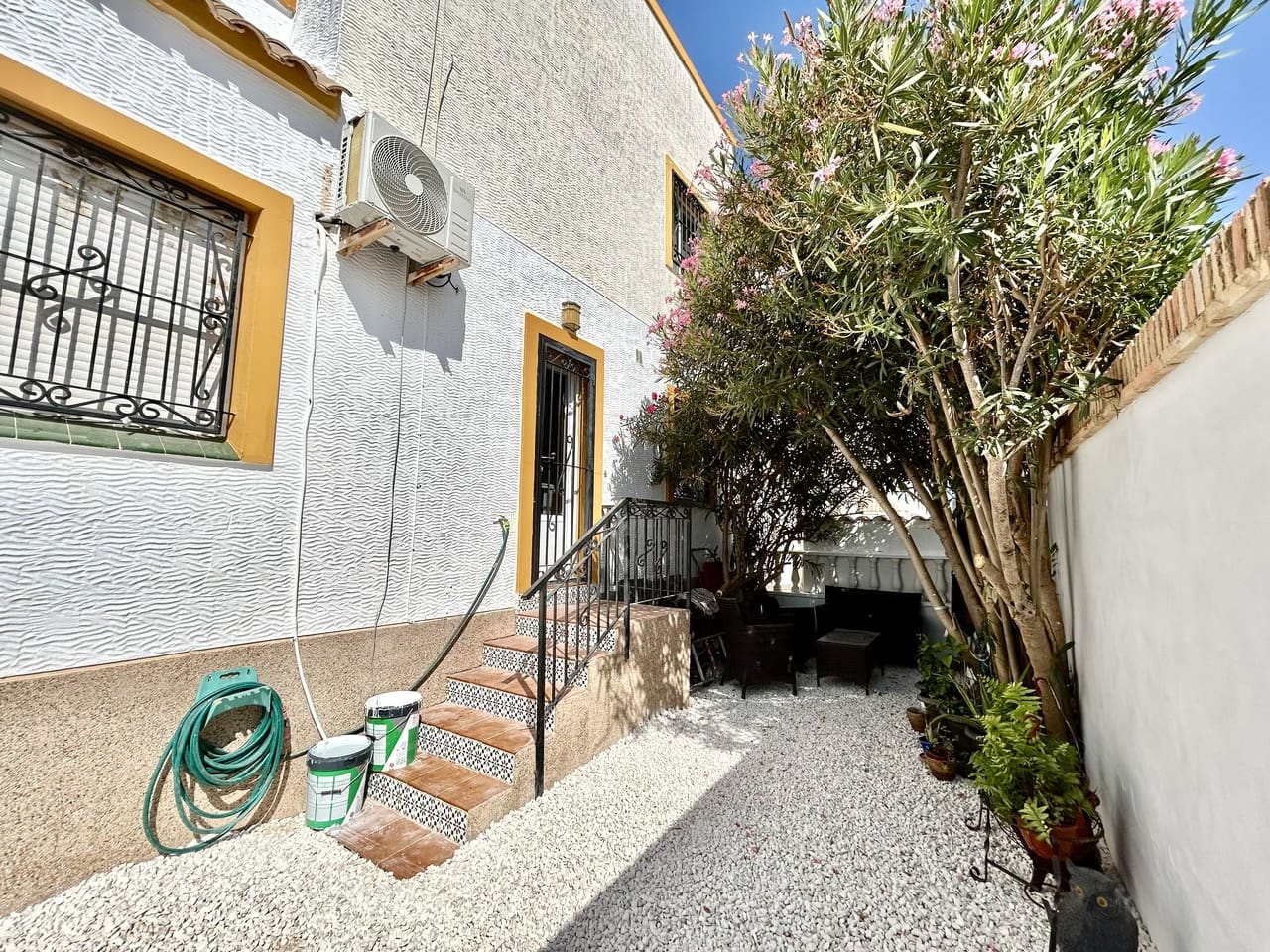3 slaapkamer Huis te koop in Los Altos met zwembad garage - € 209.000 (Ref: 9987297)