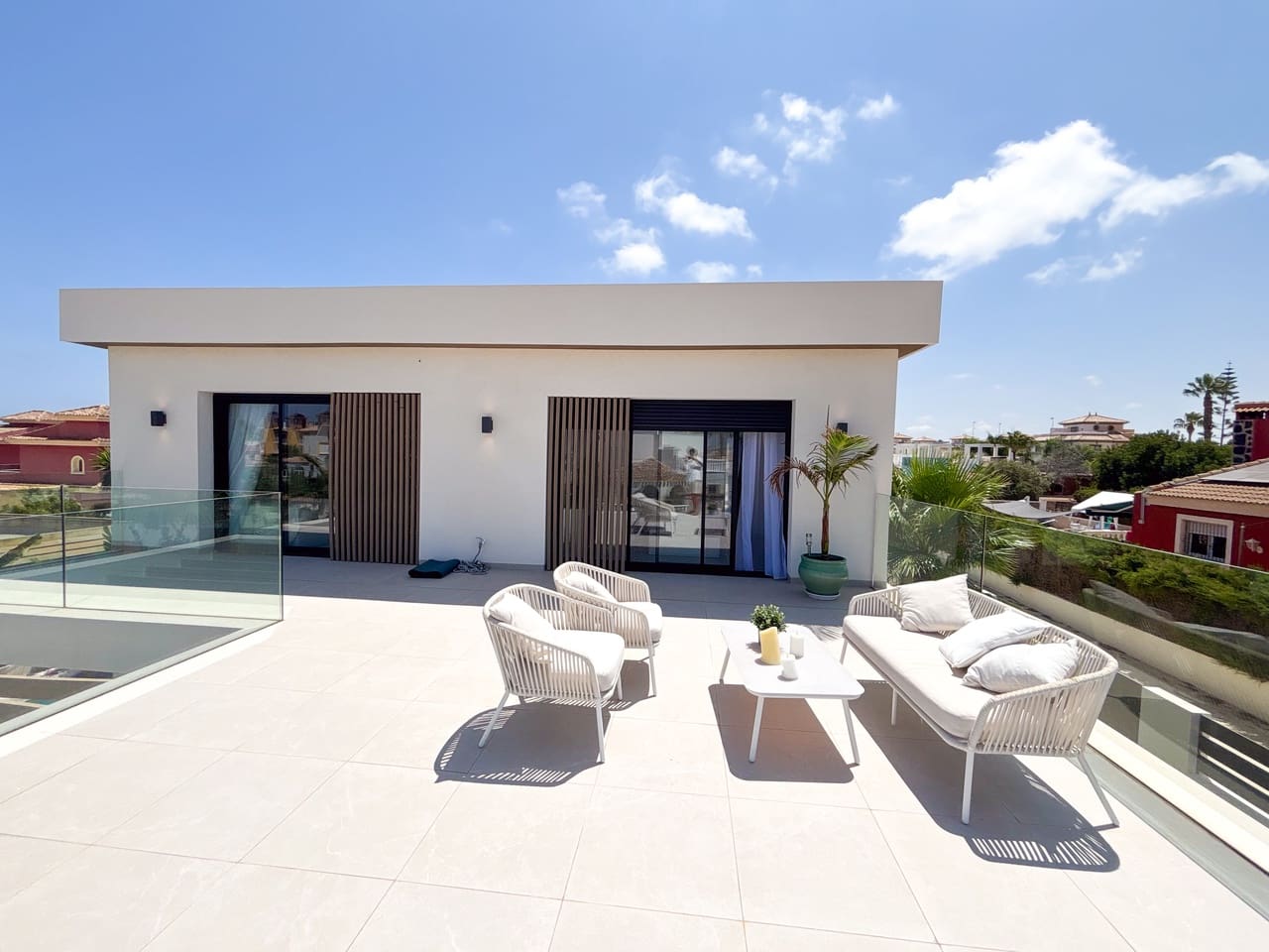 3 makuuhuone Huvila myytävänä paikassa Cabo Roig mukana uima-altaan - 749 000 € (Ref: 9989820)
