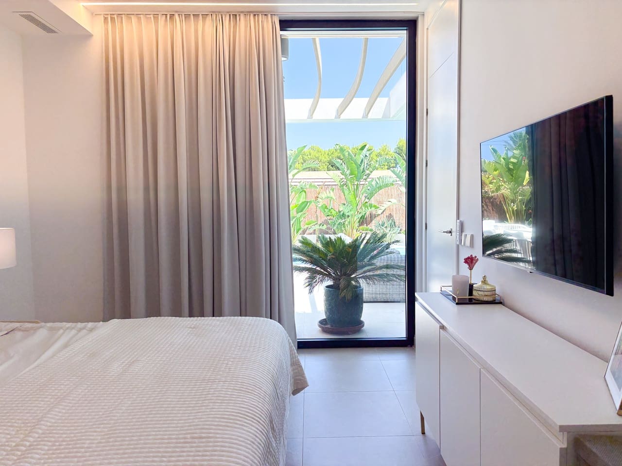 3 makuuhuone Huvila myytävänä paikassa Cabo Roig mukana uima-altaan - 749 000 € (Ref: 9989820)