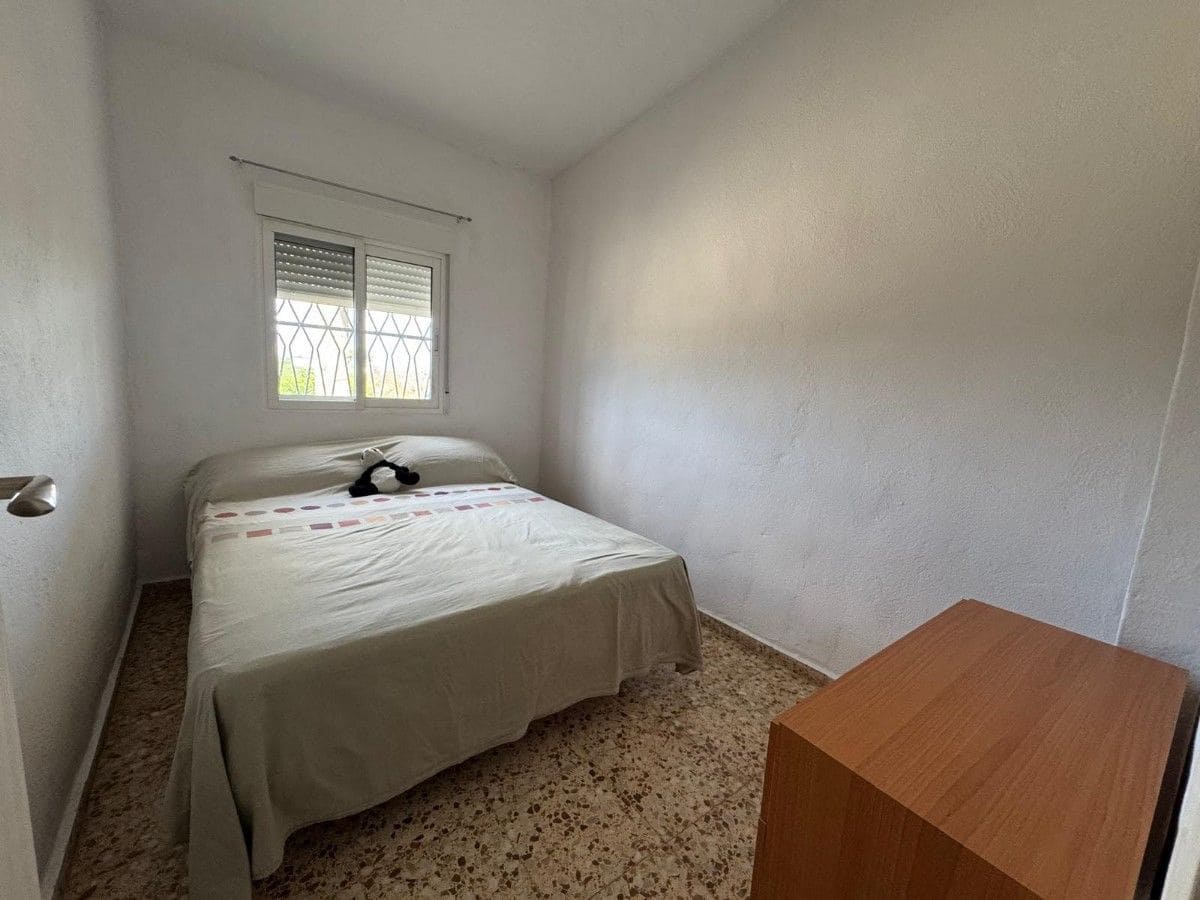 3 chambre Villa/Maison à vendre à Turis avec piscine garage - 175 000 € (Ref: 10002452)