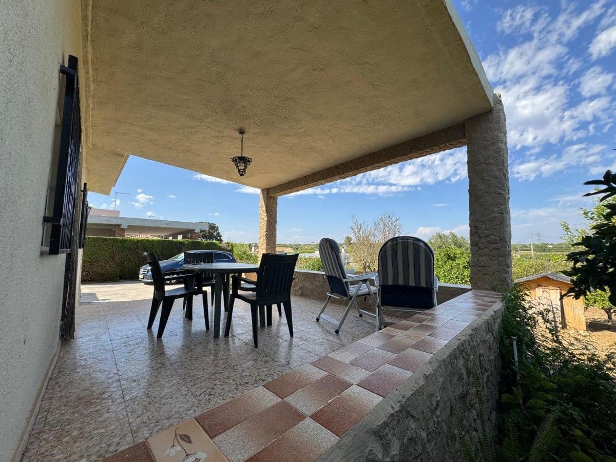 3 chambre Villa/Maison à vendre à Turis avec piscine garage - 175 000 € (Ref: 10002452)