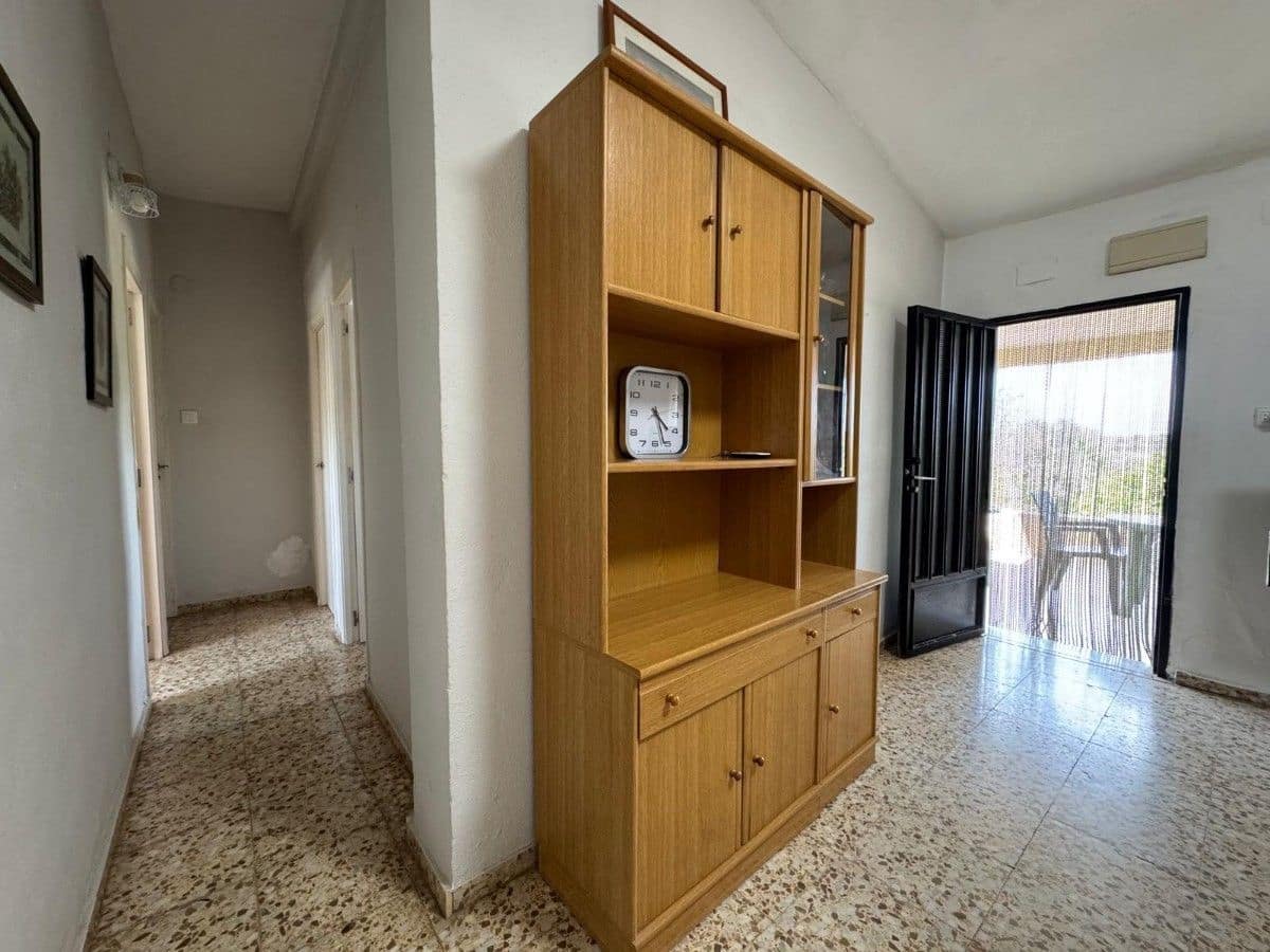 3 chambre Villa/Maison à vendre à Turis avec piscine garage - 175 000 € (Ref: 10002452)