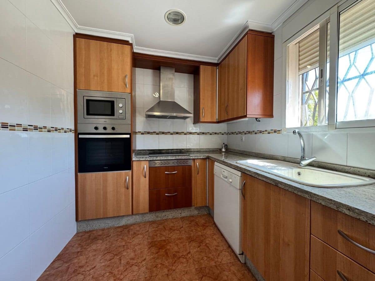 3 chambre Villa/Maison à vendre à Turis avec piscine garage - 175 000 € (Ref: 10002452)