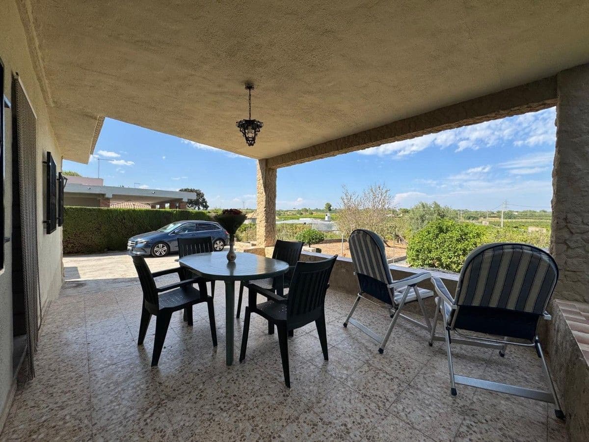 3 chambre Villa/Maison à vendre à Turis avec piscine garage - 175 000 € (Ref: 10002452)