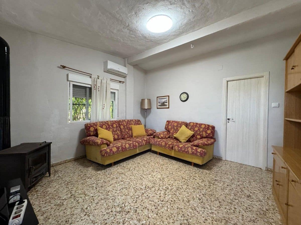 3 chambre Villa/Maison à vendre à Turis avec piscine garage - 175 000 € (Ref: 10002452)
