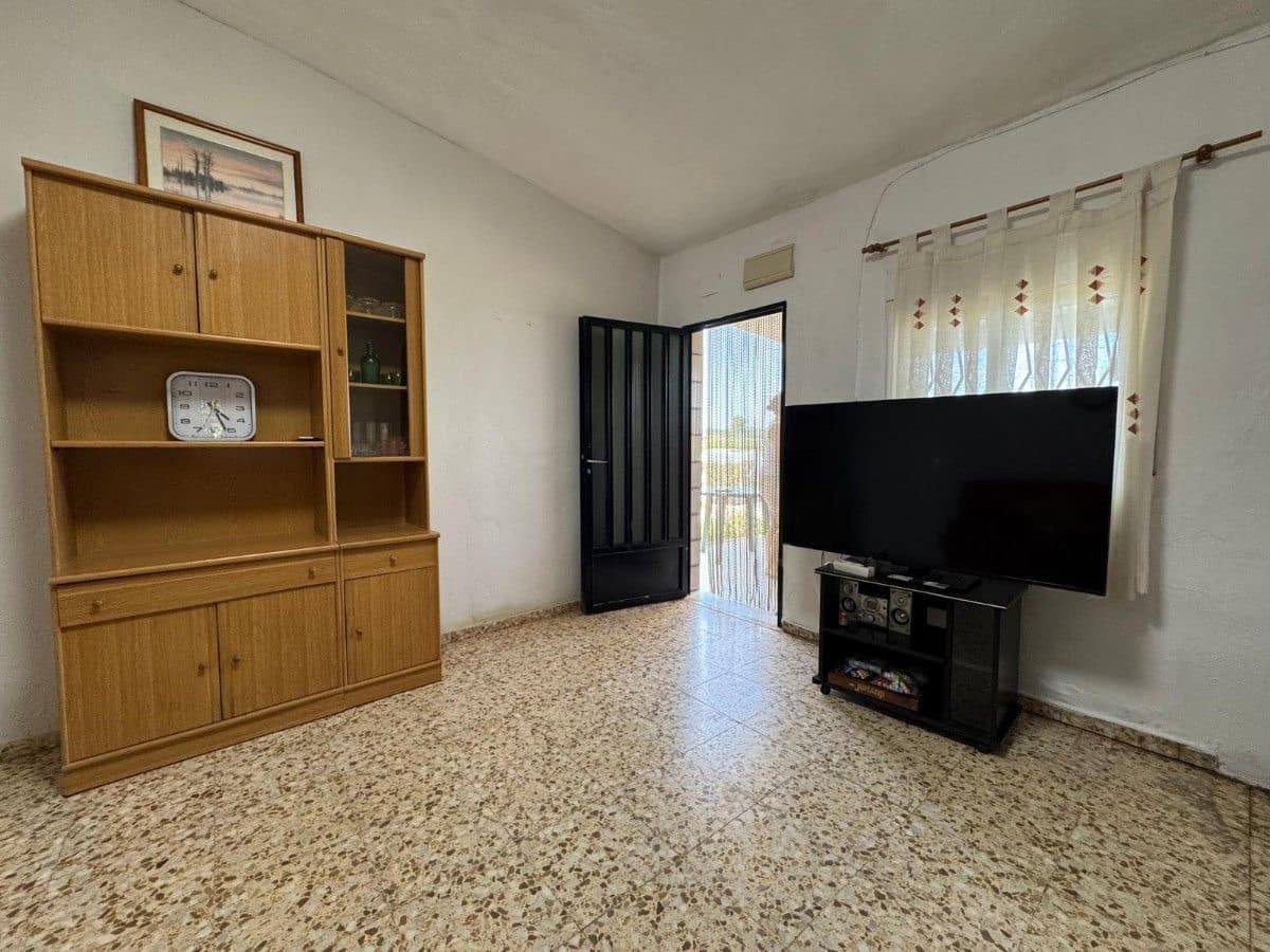 3 chambre Villa/Maison à vendre à Turis avec piscine garage - 175 000 € (Ref: 10002452)