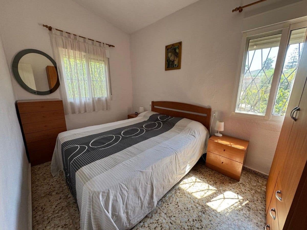 3 chambre Villa/Maison à vendre à Turis avec piscine garage - 175 000 € (Ref: 10002452)