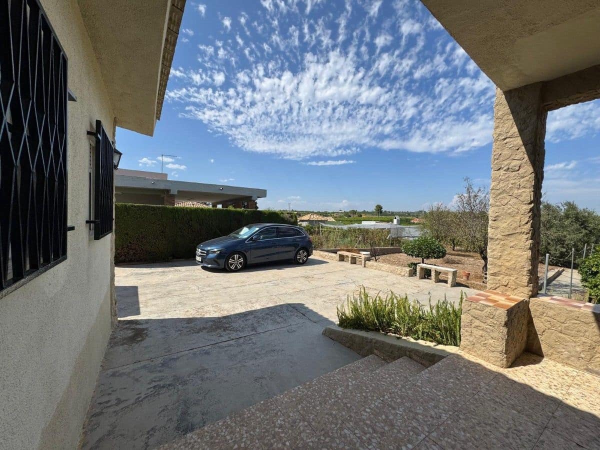 3 chambre Villa/Maison à vendre à Turis avec piscine garage - 175 000 € (Ref: 10002452)