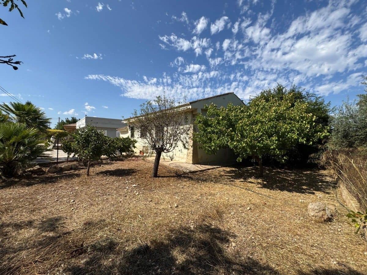 3 chambre Villa/Maison à vendre à Turis avec piscine garage - 175 000 € (Ref: 10002452)