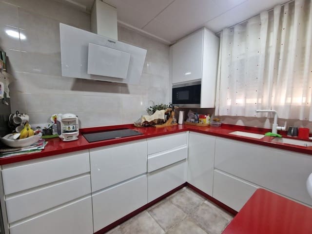 3 bedroom Flat for sale in Alberic - € 129,990 (Ref: 10097506)