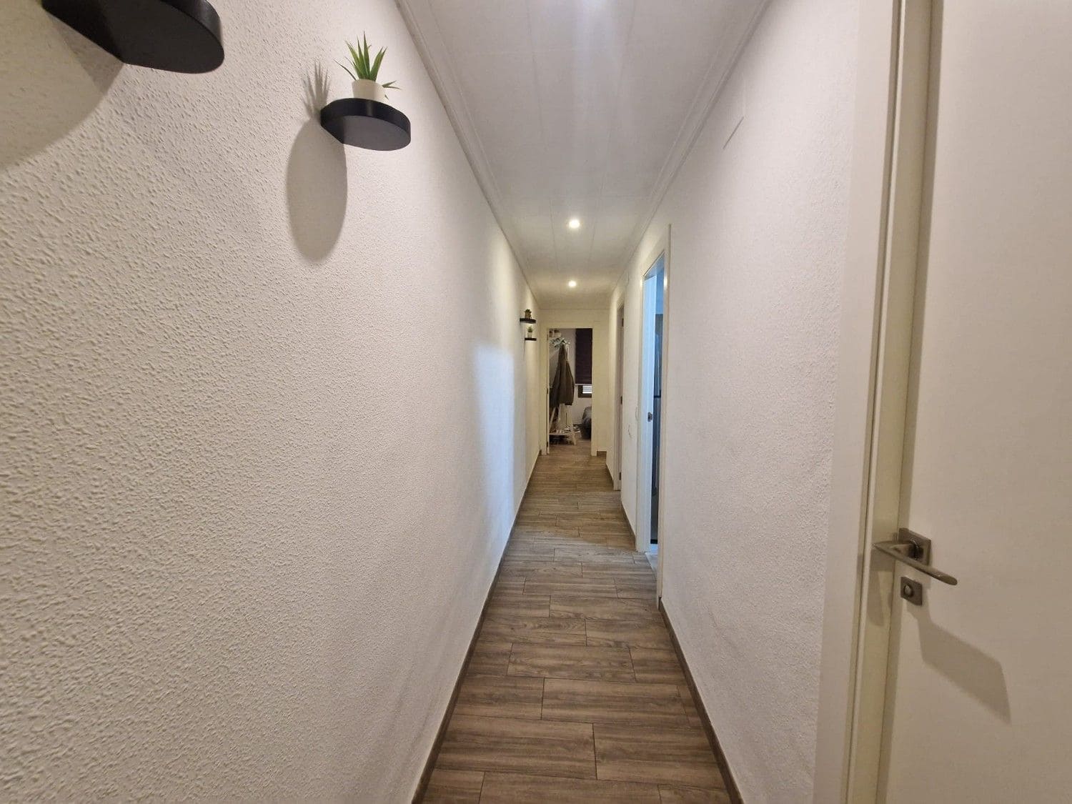 3 bedroom Flat for sale in Alberic - € 129,990 (Ref: 10097506)