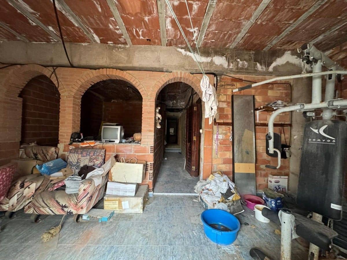 7 sovrum Villa till salu i Albalat de la Ribera - 90 000 € (Ref: 10131154)