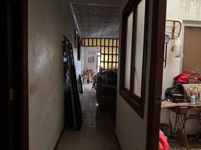 7 sovrum Villa till salu i Albalat de la Ribera - 90 000 € (Ref: 10131154)