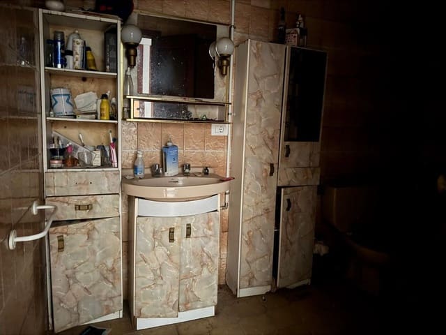 7 sovrum Villa till salu i Albalat de la Ribera - 90 000 € (Ref: 10131154)