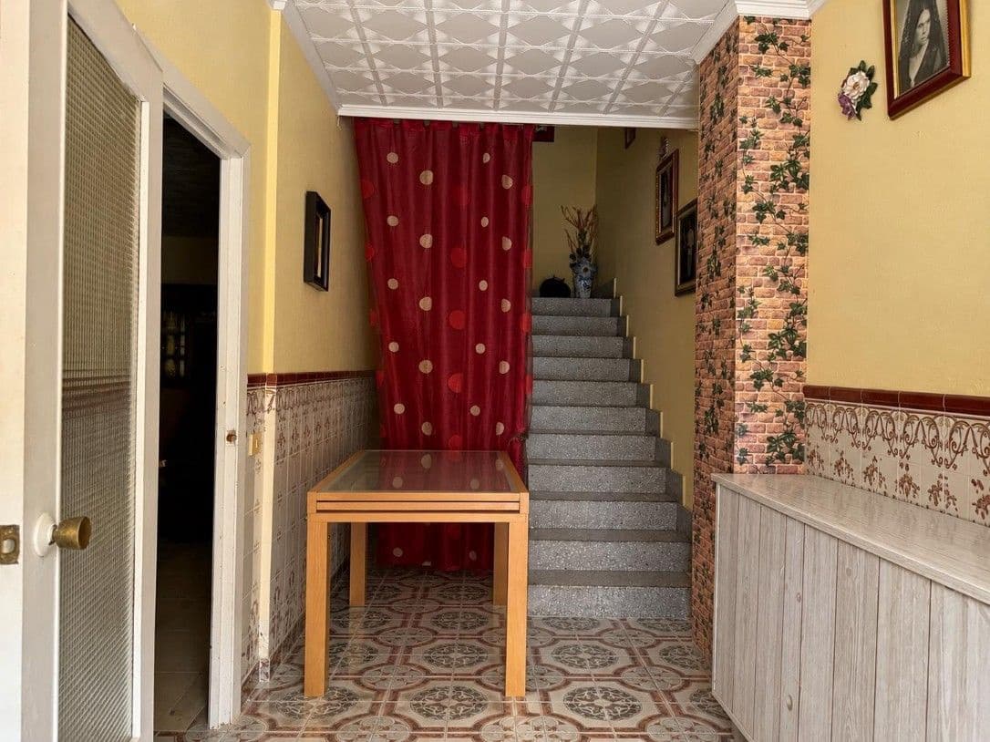 7 sovrum Villa till salu i Albalat de la Ribera - 90 000 € (Ref: 10131154)