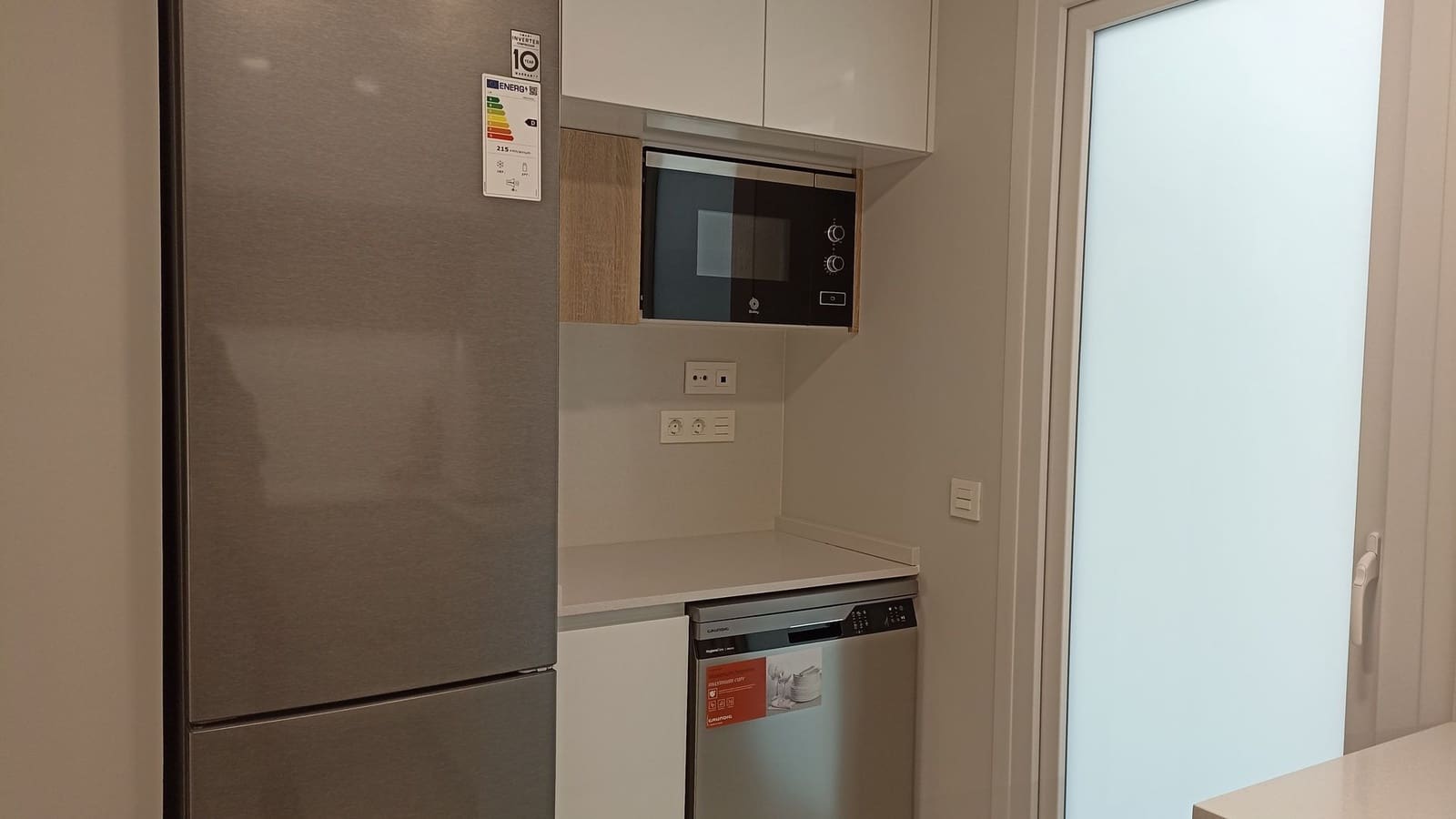 2 soverom Leilighet til salgs i Pilar de la Horadada med svømmebasseng garasje - € 265 000 (Ref: 10132388)
