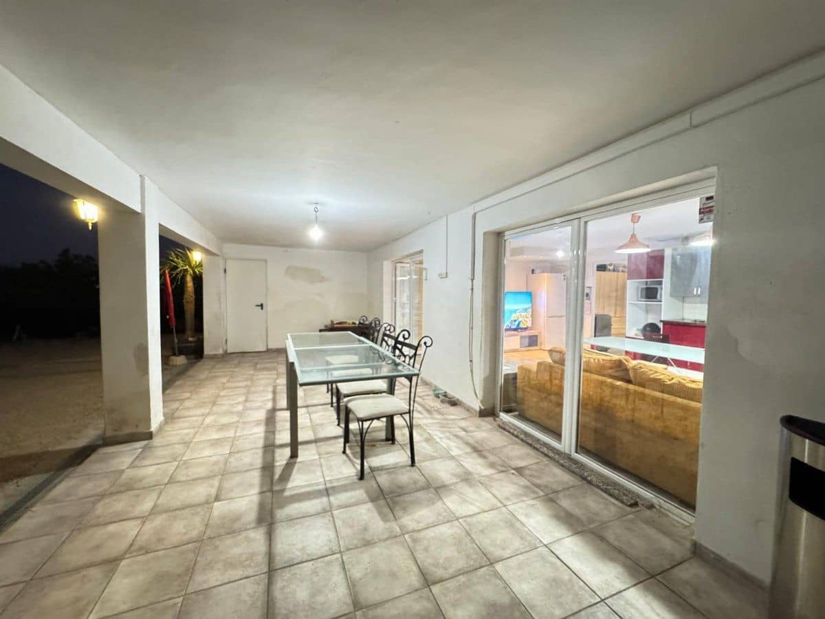 5 bedroom Villa for sale in Alzira with pool garage - € 299,990 (Ref: 10174341)