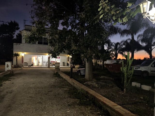 5 sypialnia Willa na sprzedaż w Alzira z basenem garażem - 299 990 € (Ref: 10174341)