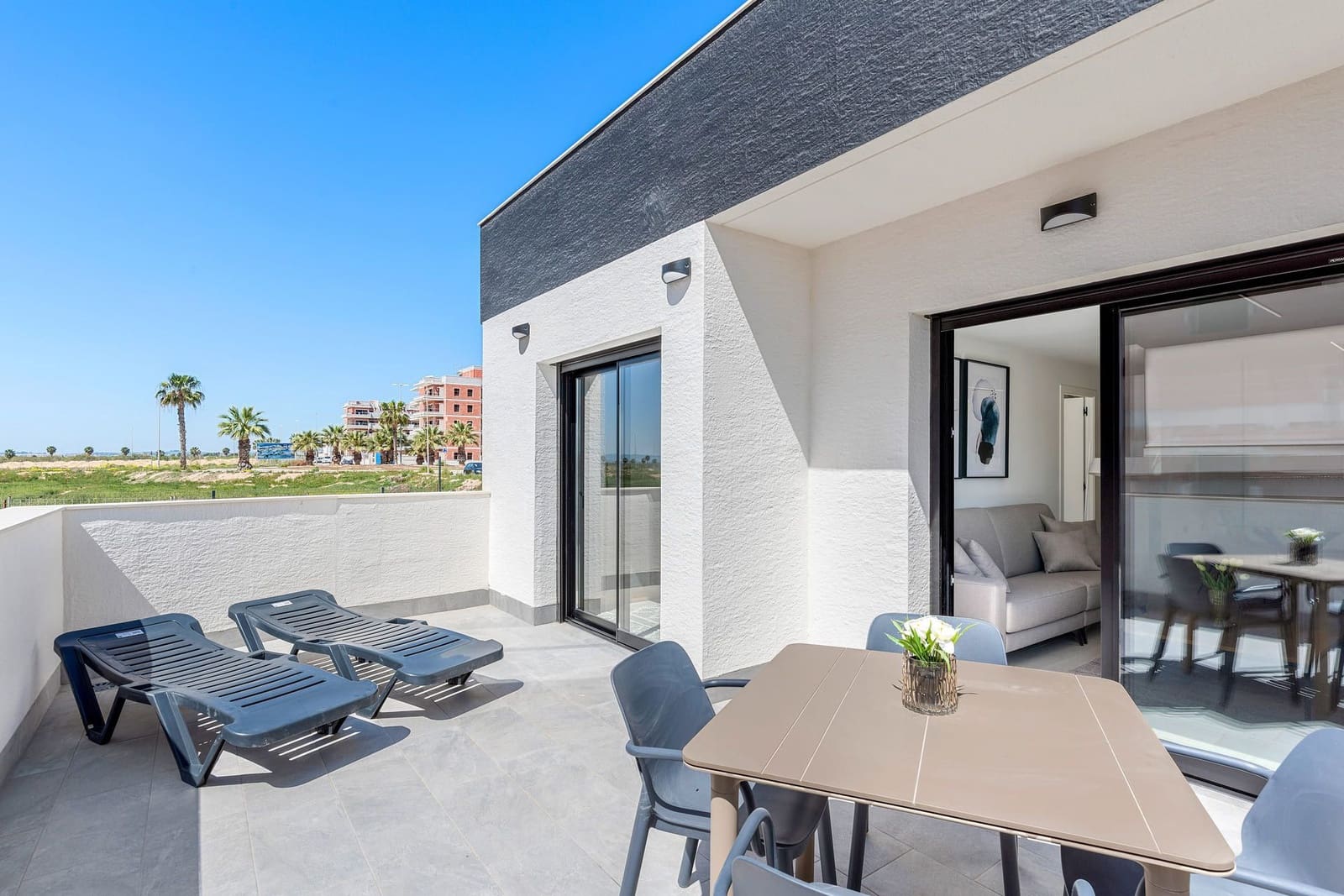 2 soveværelse Lejlighed til salg i Guardamar del Segura med swimmingpool garage - € 224.000 (Ref: 9991574)