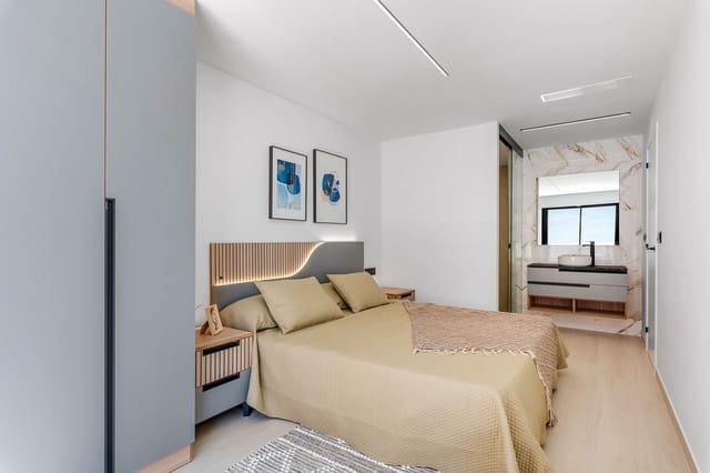 Apartamento de 3 habitaciones en El Raso, Guardamar del Segura en venta con piscina garaje - 241.000 € (Ref: 9991575)