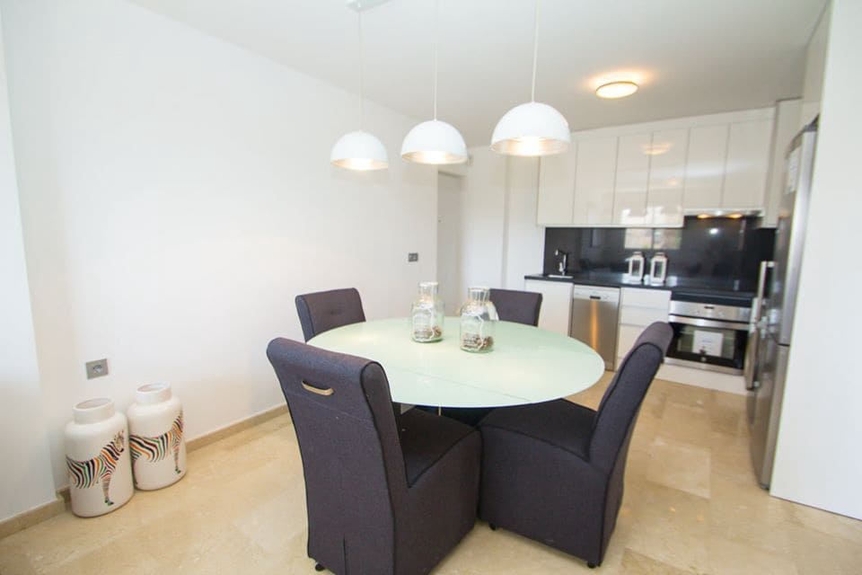 2 sypialnia Apartament na sprzedaż w Orihuela z basenem garażem - 255 000 € (Ref: 9991581)