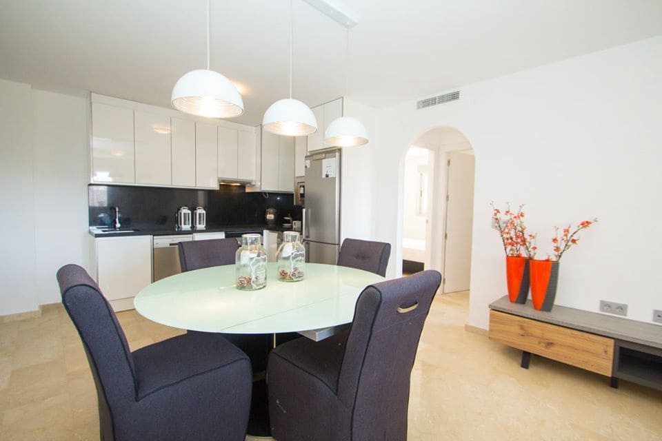 2 sypialnia Apartament na sprzedaż w Orihuela z basenem garażem - 255 000 € (Ref: 9991581)