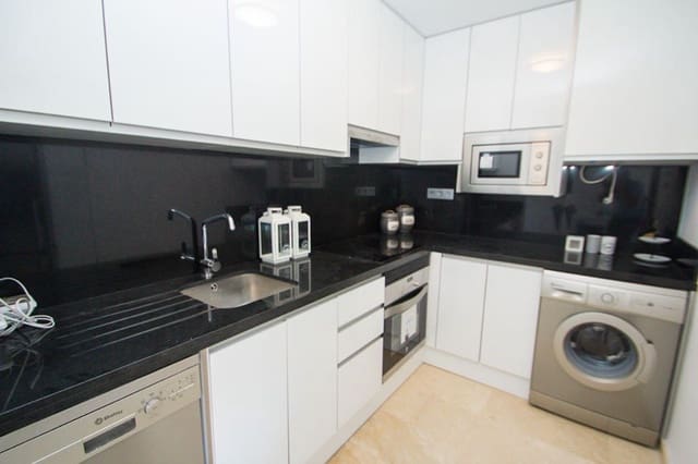2 sypialnia Apartament na sprzedaż w Blue Lagoon z basenem garażem - 255 000 € (Ref: 9991581)