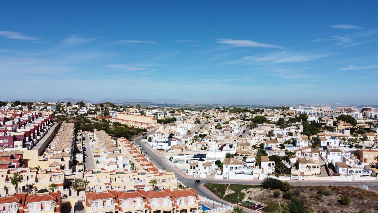 2 sypialnia Apartament na sprzedaż w Orihuela z basenem garażem - 255 000 € (Ref: 9991581)