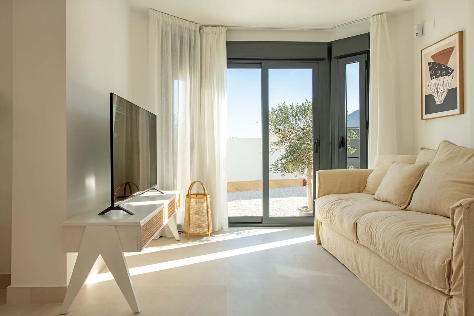 3 bedroom Semi-detached Villa for sale in Cox with pool garage - € 255,000 (Ref: 9991671)