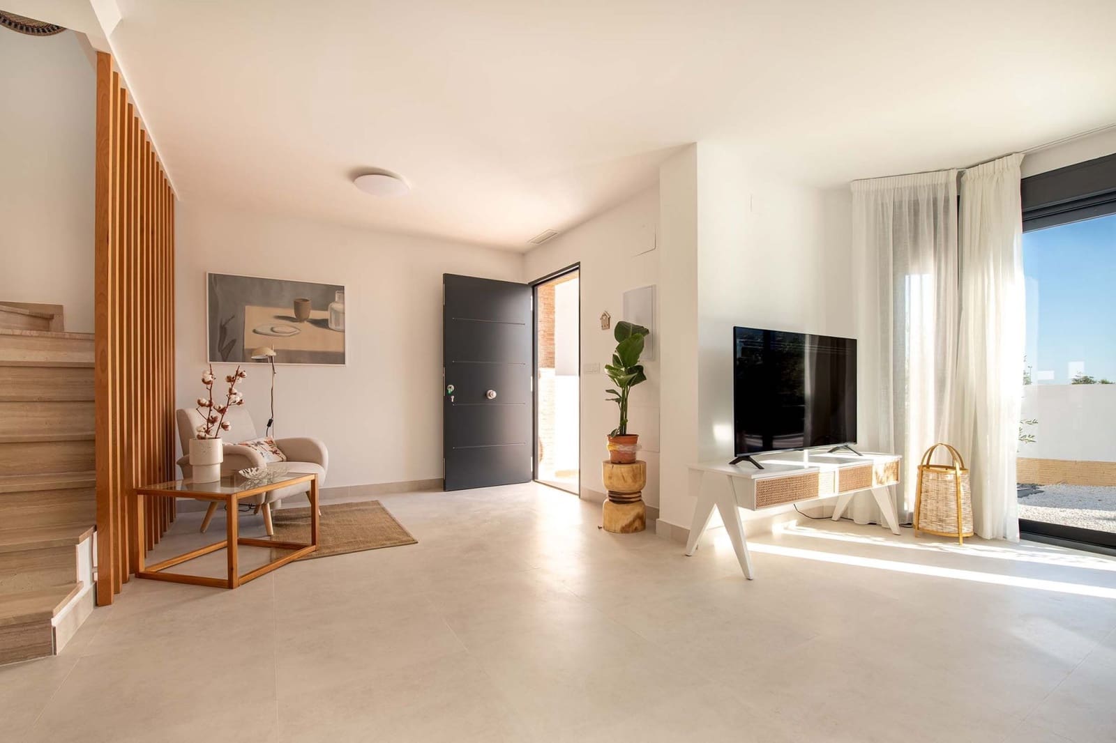 3 bedroom Semi-detached Villa for sale in Cox with pool garage - € 279,000 (Ref: 9991672)