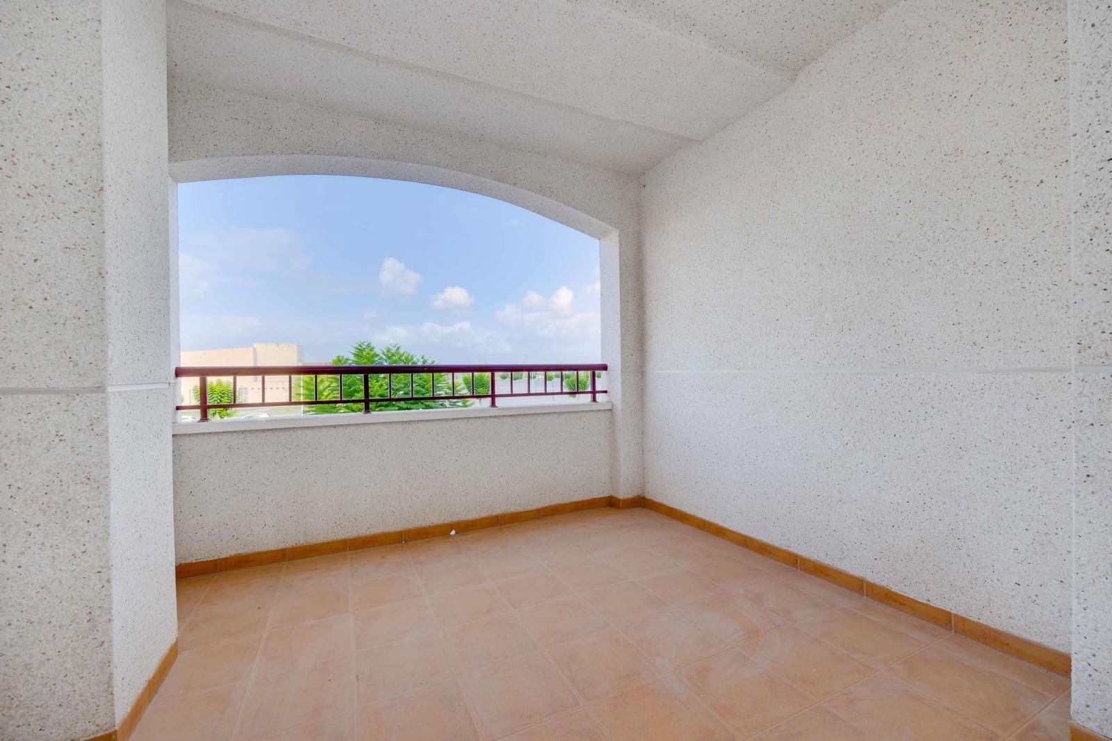 2 soverom Leilighet til salgs i San Fulgencio med svømmebasseng garasje - € 148 000 (Ref: 9991679)