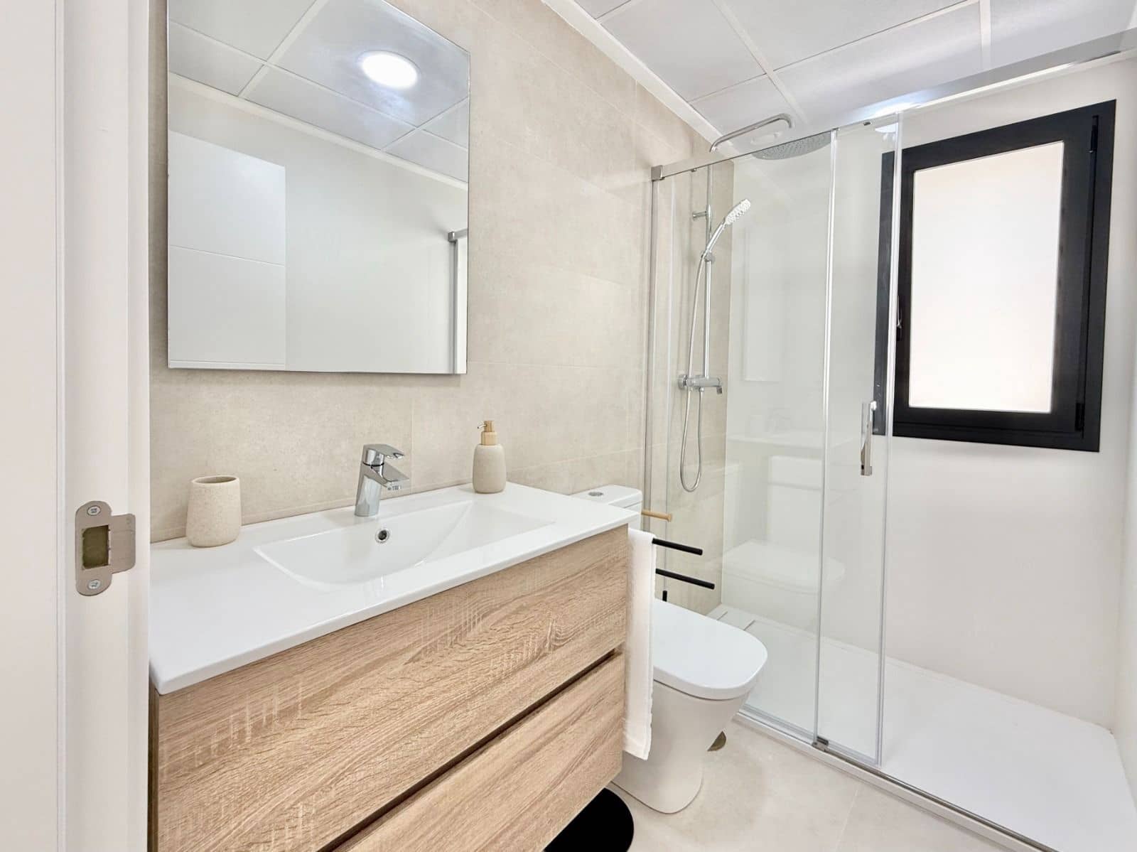 2 makuuhuone Bungalow myytävänä paikassa Cox mukana uima-altaan 
autotalli - 209 000 € (Ref: 9991695)