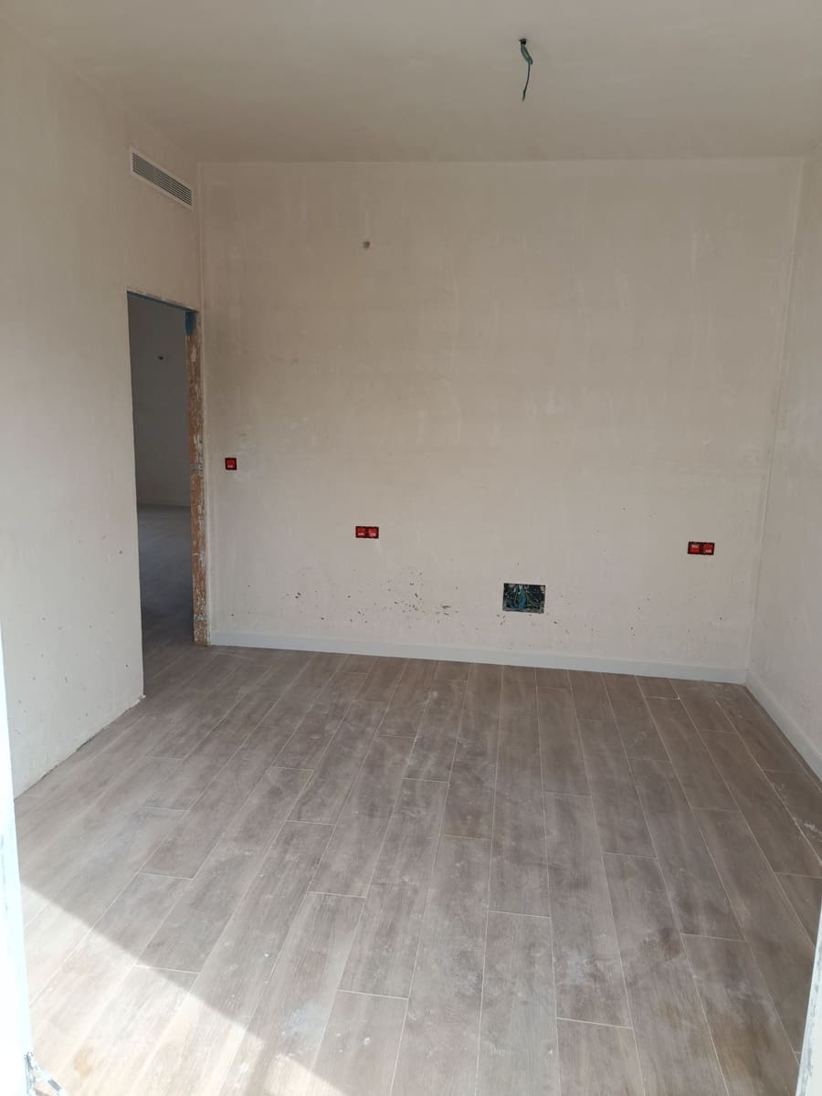 Apartamento de 2 habitaciones en Bigastro en venta - 176.000 € (Ref: 9991717)